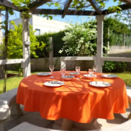 Holiday home A Xanina, 160 Meters From Canelas *