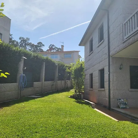 Holiday home A Xanina, 160 Meters From Canelas *